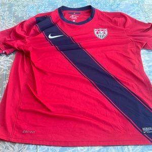 USA Nike dri-fit soccer jersey size XL